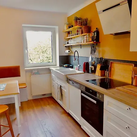 Stadtoase Mit Traumhaftem Ausblick * 林茨